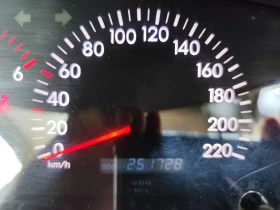 Toyota Corolla, снимка 15