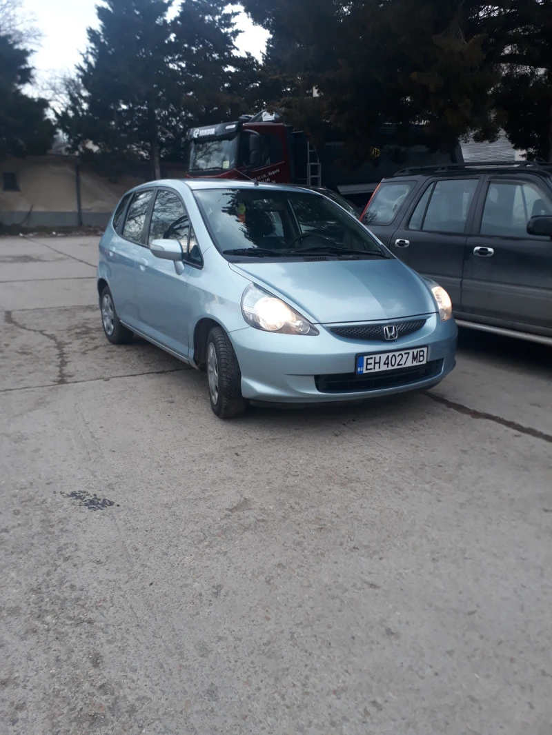 Honda Jazz 1.4 клима, снимка 10 - Автомобили и джипове - 45200571