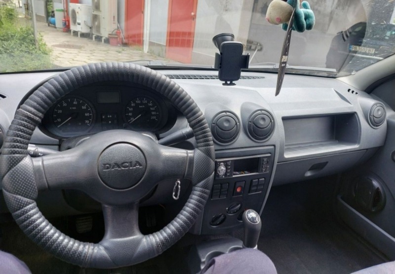 Dacia Logan 1.4MPI, снимка 7 - Автомобили и джипове - 46468665