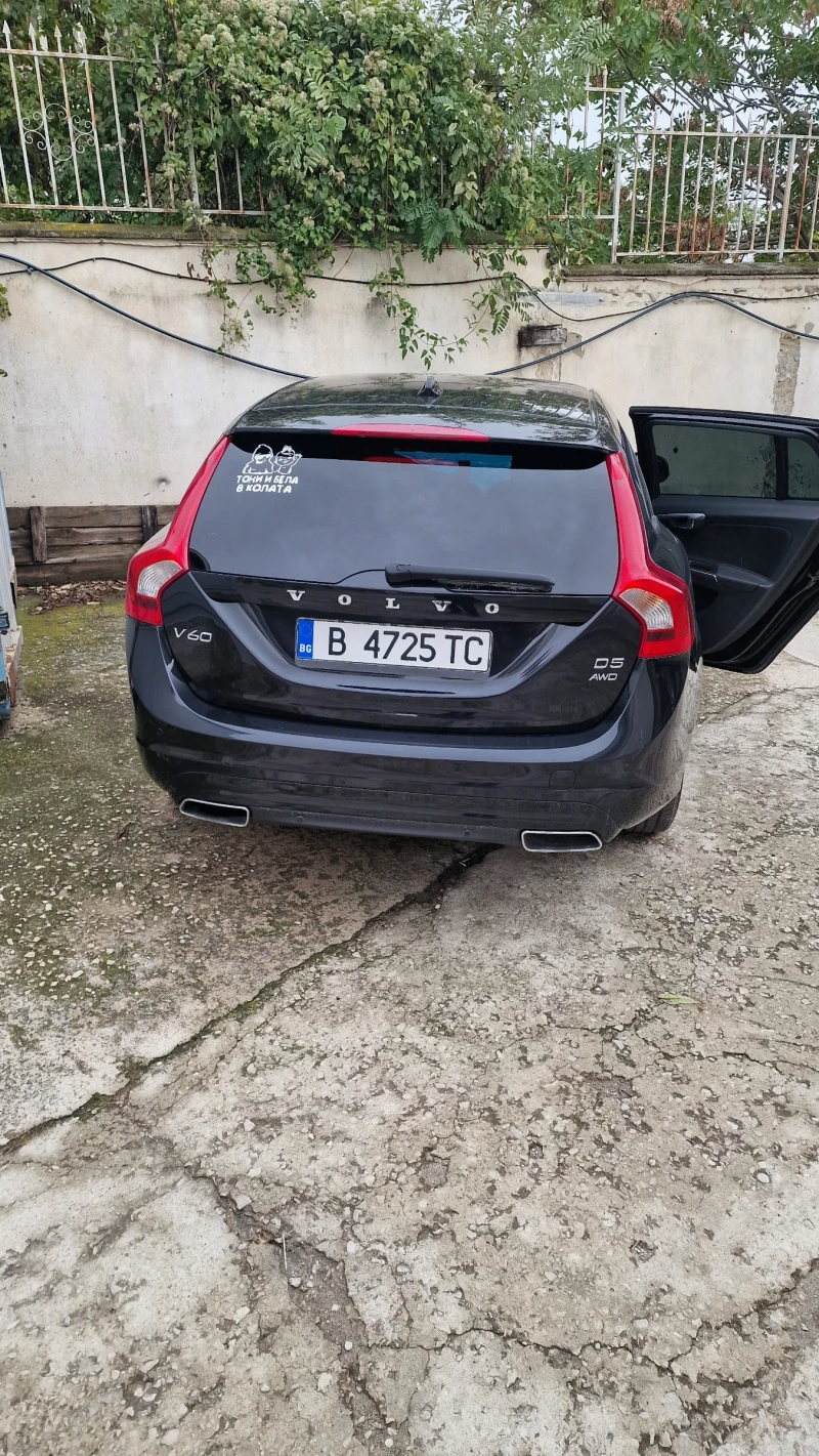 Volvo V60 4x4 D5 Face-lift 215hp, снимка 12 - Автомобили и джипове - 48058844