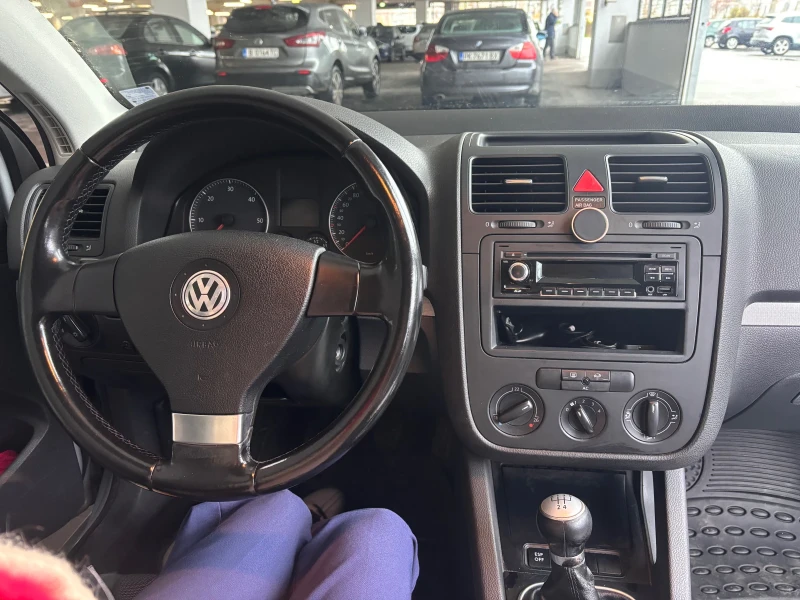 VW Golf 1.9 дизел, снимка 9 - Автомобили и джипове - 48382188