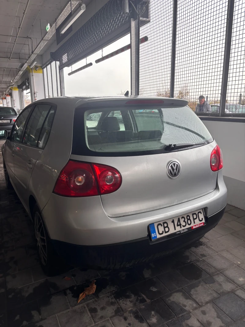 VW Golf 1.9 дизел, снимка 3 - Автомобили и джипове - 48382188