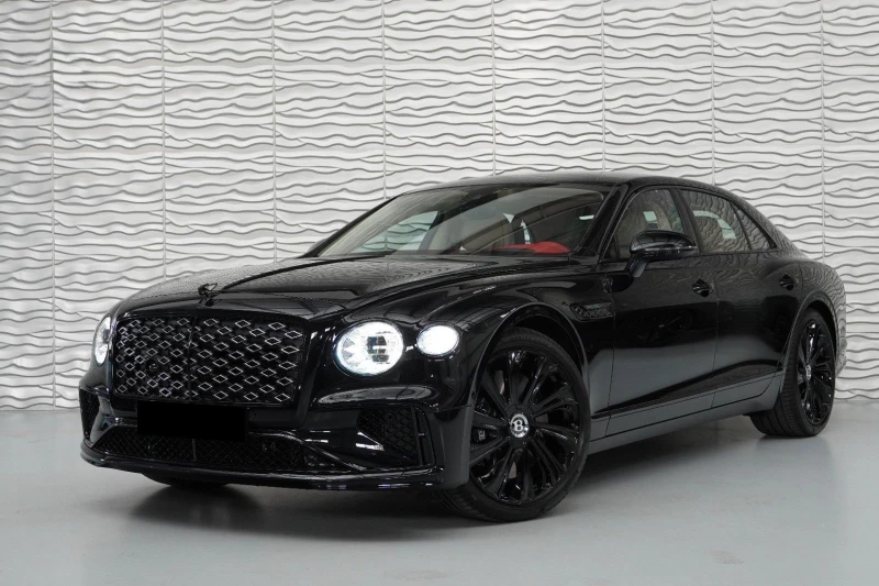 Bentley Flying Spur V8 HYBRID/NEW MODEL/MULLINER/BLACKLINE/NAIM/PANO/, снимка 3 - Автомобили и джипове - 48812232