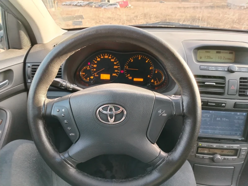 Toyota Avensis Т25, снимка 3 - Автомобили и джипове - 48896354