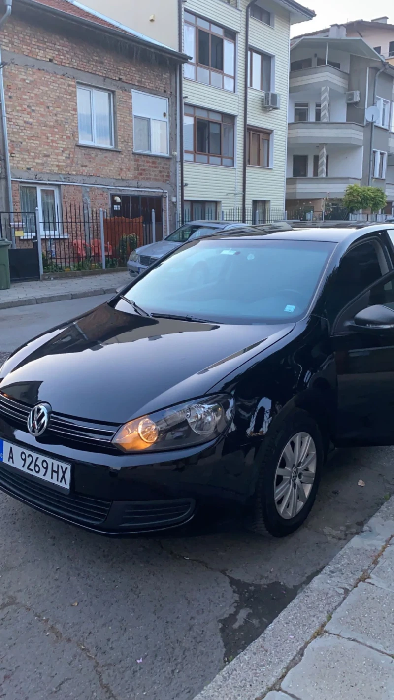 VW Golf, снимка 4 - Автомобили и джипове - 52337872