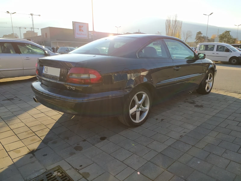 Volvo C70 2.4 Turbo, снимка 5 - Автомобили и джипове - 53396279