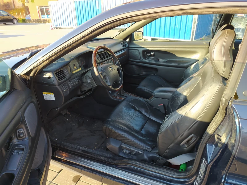 Volvo C70 2.4 Turbo, снимка 7 - Автомобили и джипове - 53396279