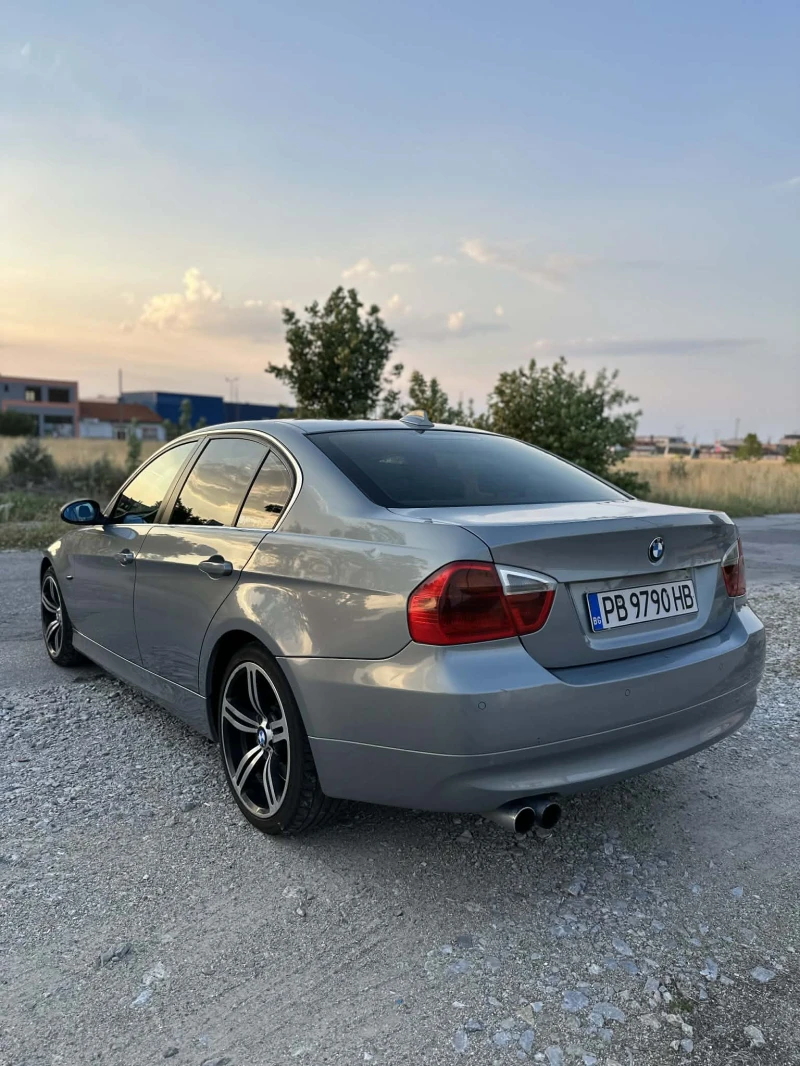 BMW 330, снимка 3 - Автомобили и джипове - 53470585