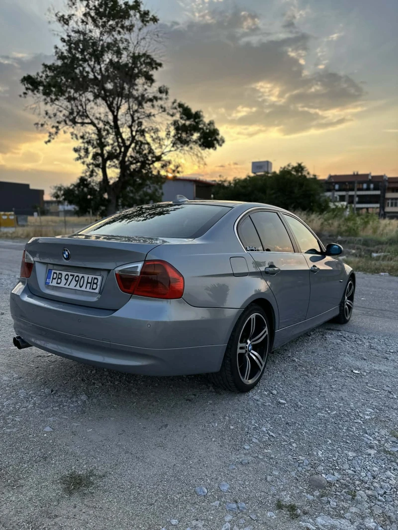 BMW 330, снимка 4 - Автомобили и джипове - 53470585