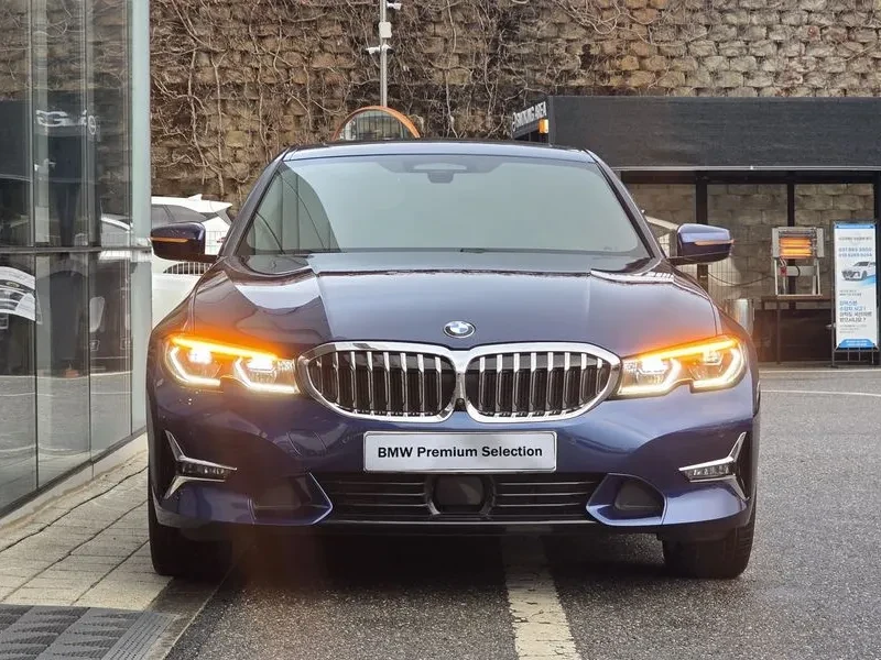 BMW 330 330I XDRIVE LUXURY, снимка 3 - Автомобили и джипове - 54837316