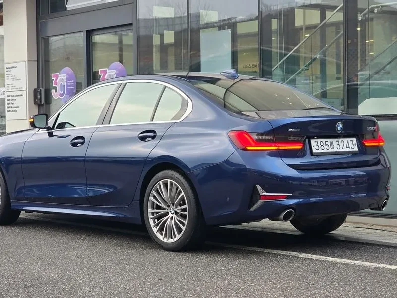 BMW 330 330I XDRIVE LUXURY, снимка 2 - Автомобили и джипове - 54837316