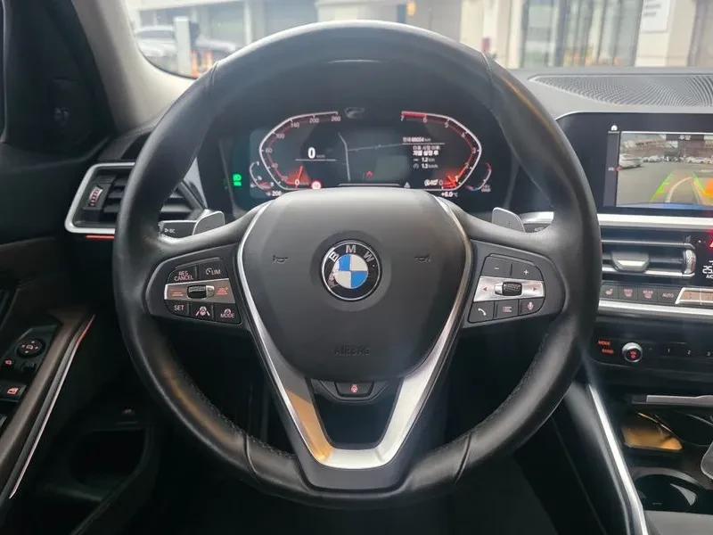 BMW 330 330I XDRIVE LUXURY, снимка 16 - Автомобили и джипове - 54837316