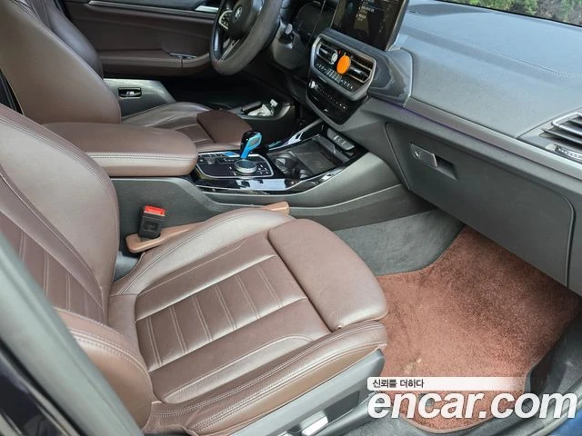 BMW iX3, снимка 11 - Автомобили и джипове - 56282184