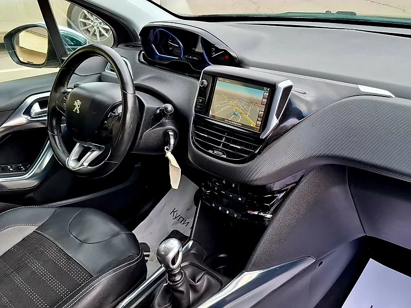 Peugeot 2008 1.6 e-HDI , снимка 5 - Автомобили и джипове - 56314598