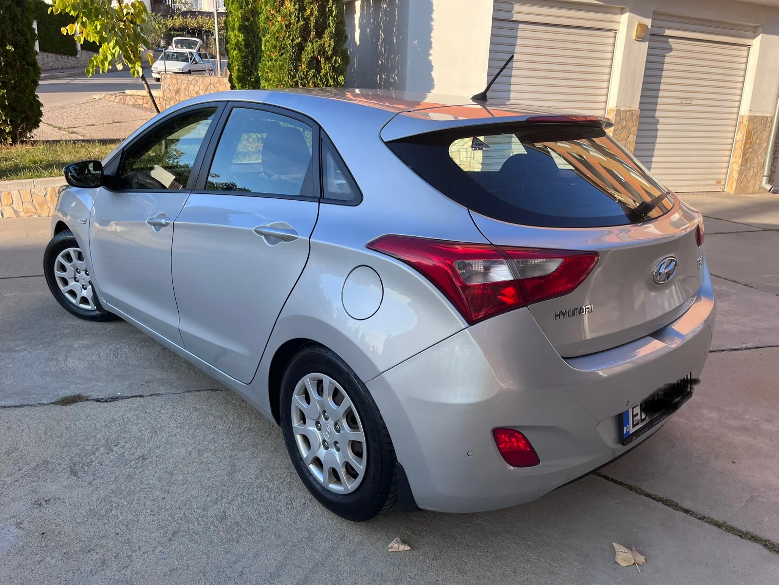 Hyundai I30 1.4#ГАЗ/БЕНЗИН#ПЪРВИ СОБСТВЕНИК#ГАРАЖЕН - изображение 5