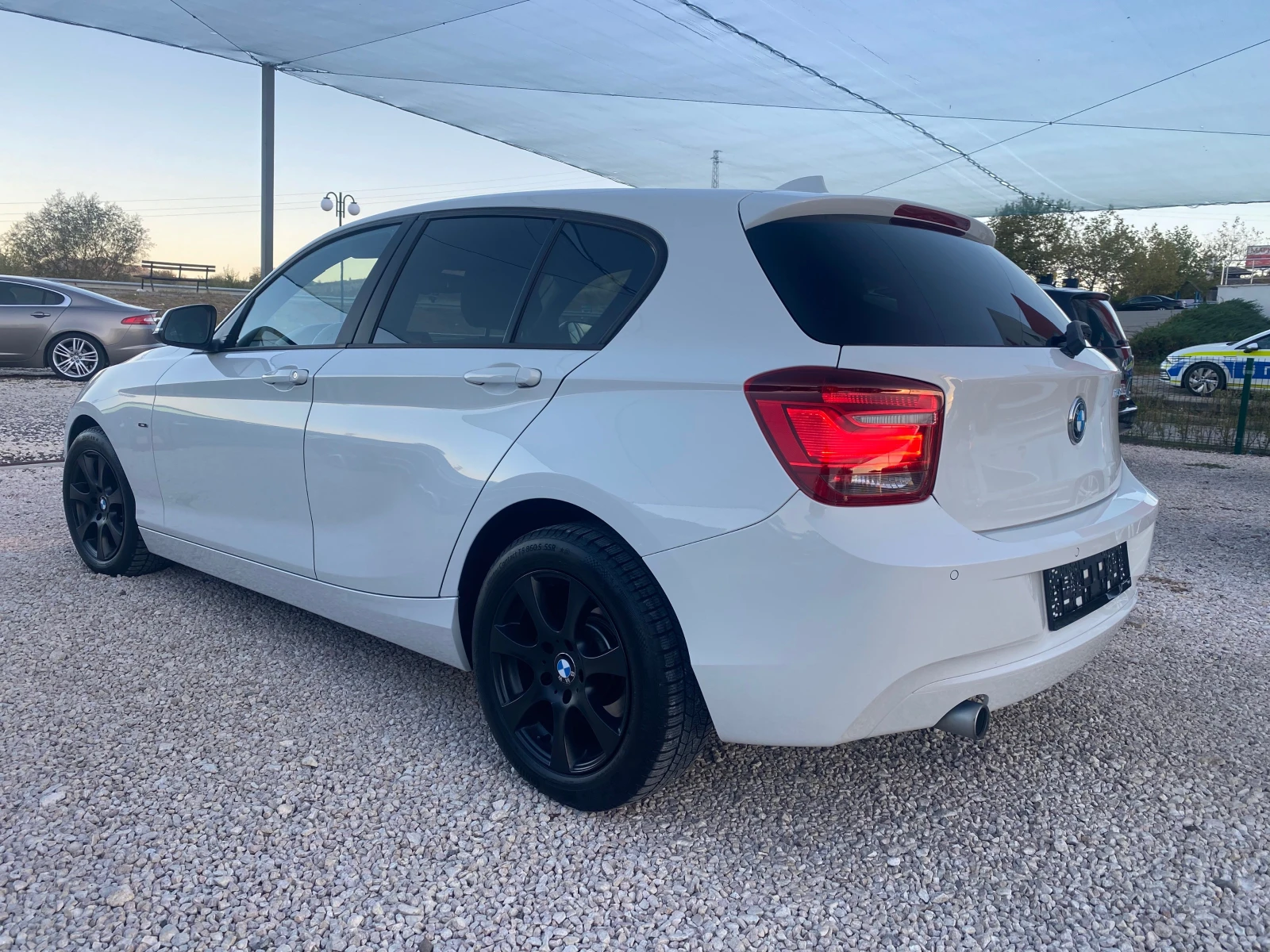 BMW 118 2.0d, Urban, АВТОМАТИК, ПОДГР, LED, BXENON, НАВИ,  - изображение 6