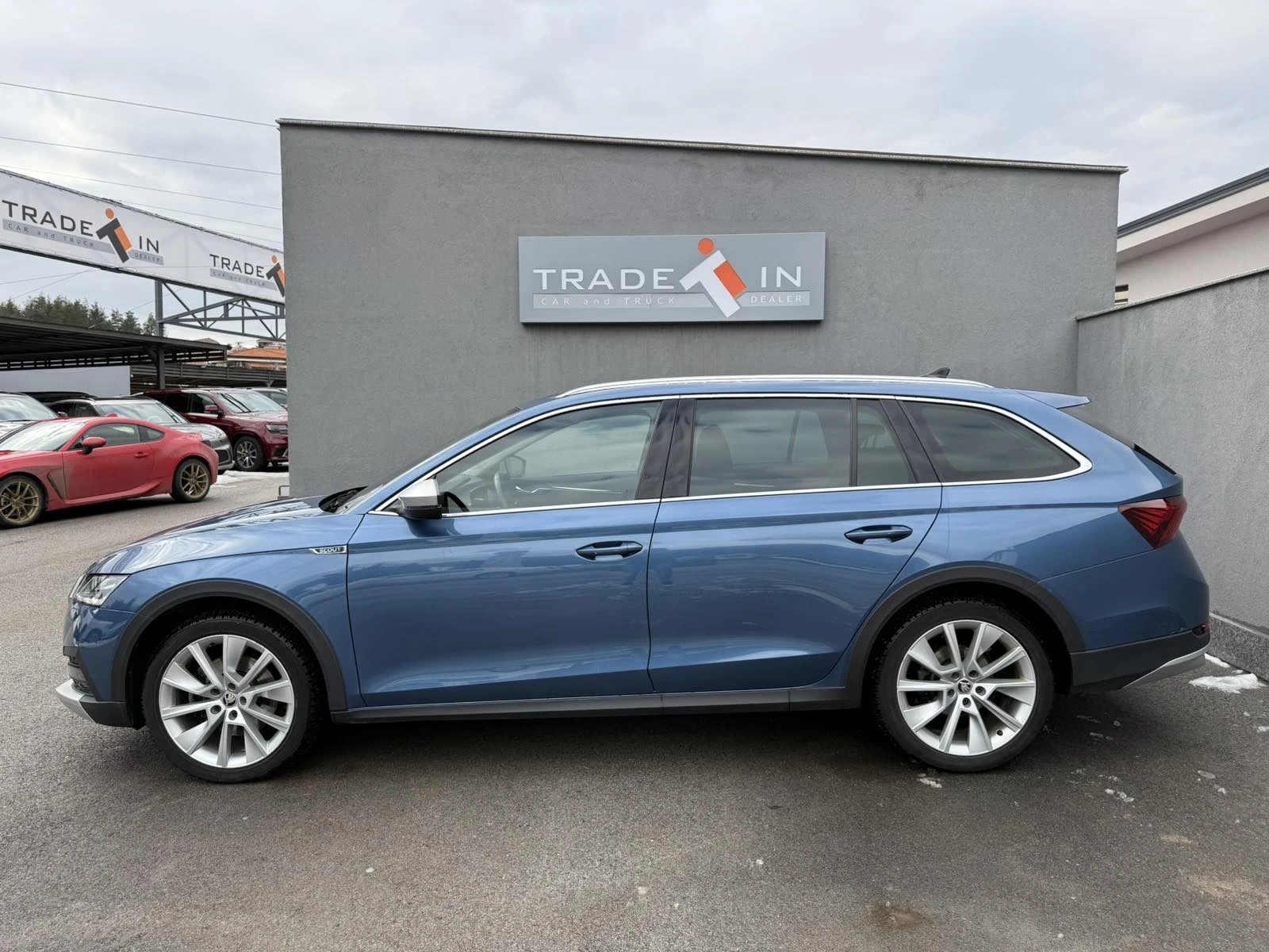 Skoda Octavia 2.0L TDI SCOUT - изображение 7