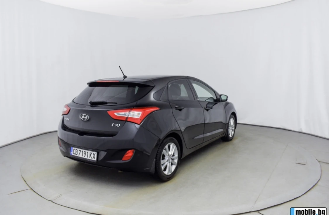 Hyundai I30 1.6 GDI 135hp хечбек - изображение 4