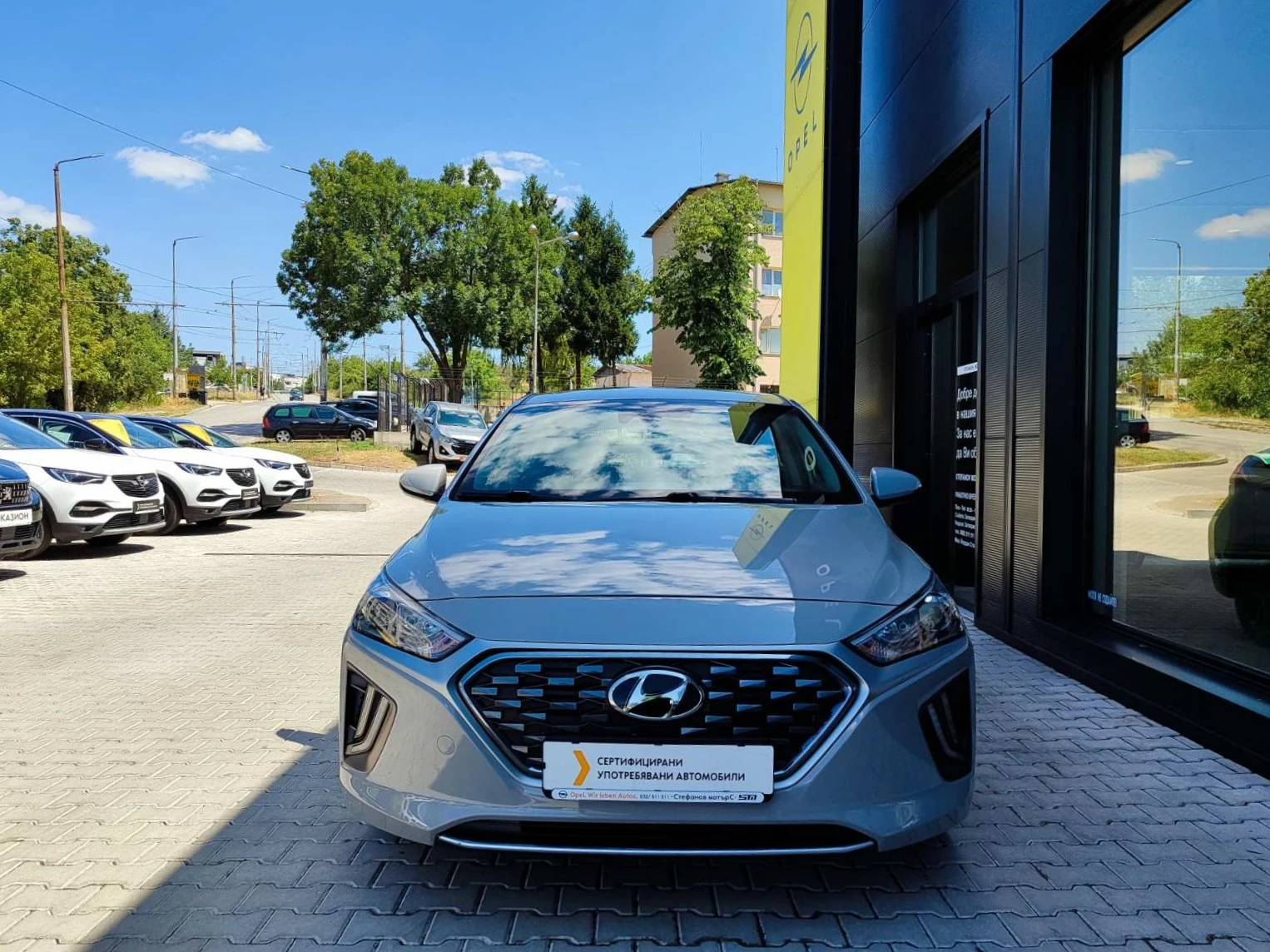 Hyundai Ioniq Trend Plug-in-Hybrid 1.6 GDI (141hp) AT6 - изображение 2
