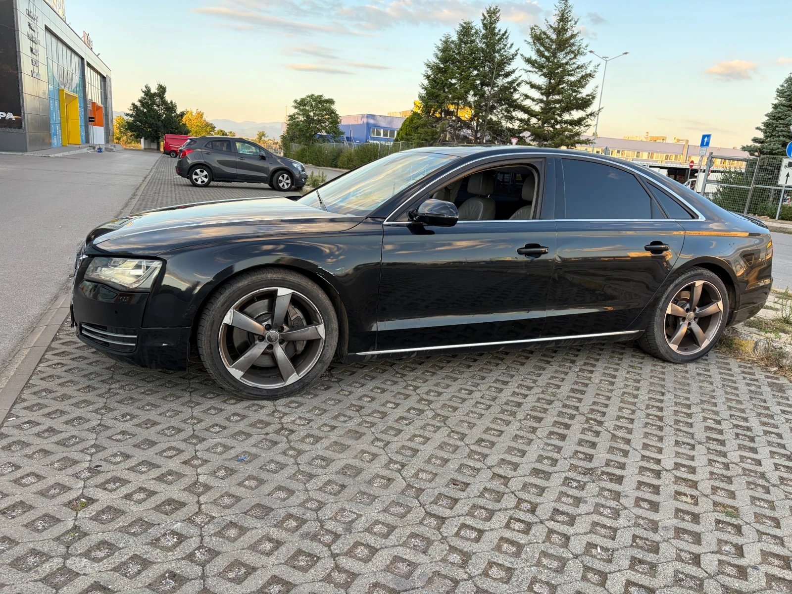 Audi A8 AUDI A8 4.2TDI, снимка 7 - Автомобили и джипове - 52831877