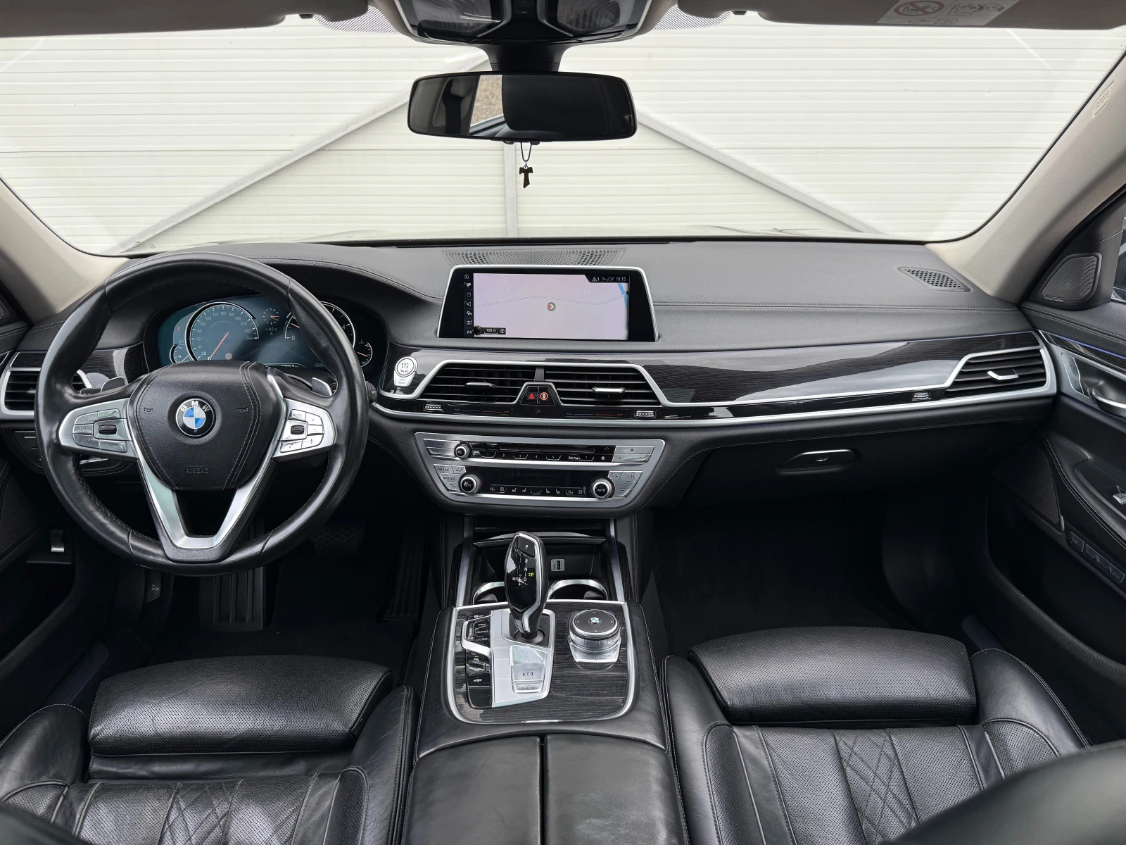BMW 730 3.0D x-Drive/3xTV/Carbon/360������/������/Full | Mobile.bg � ����������� 12