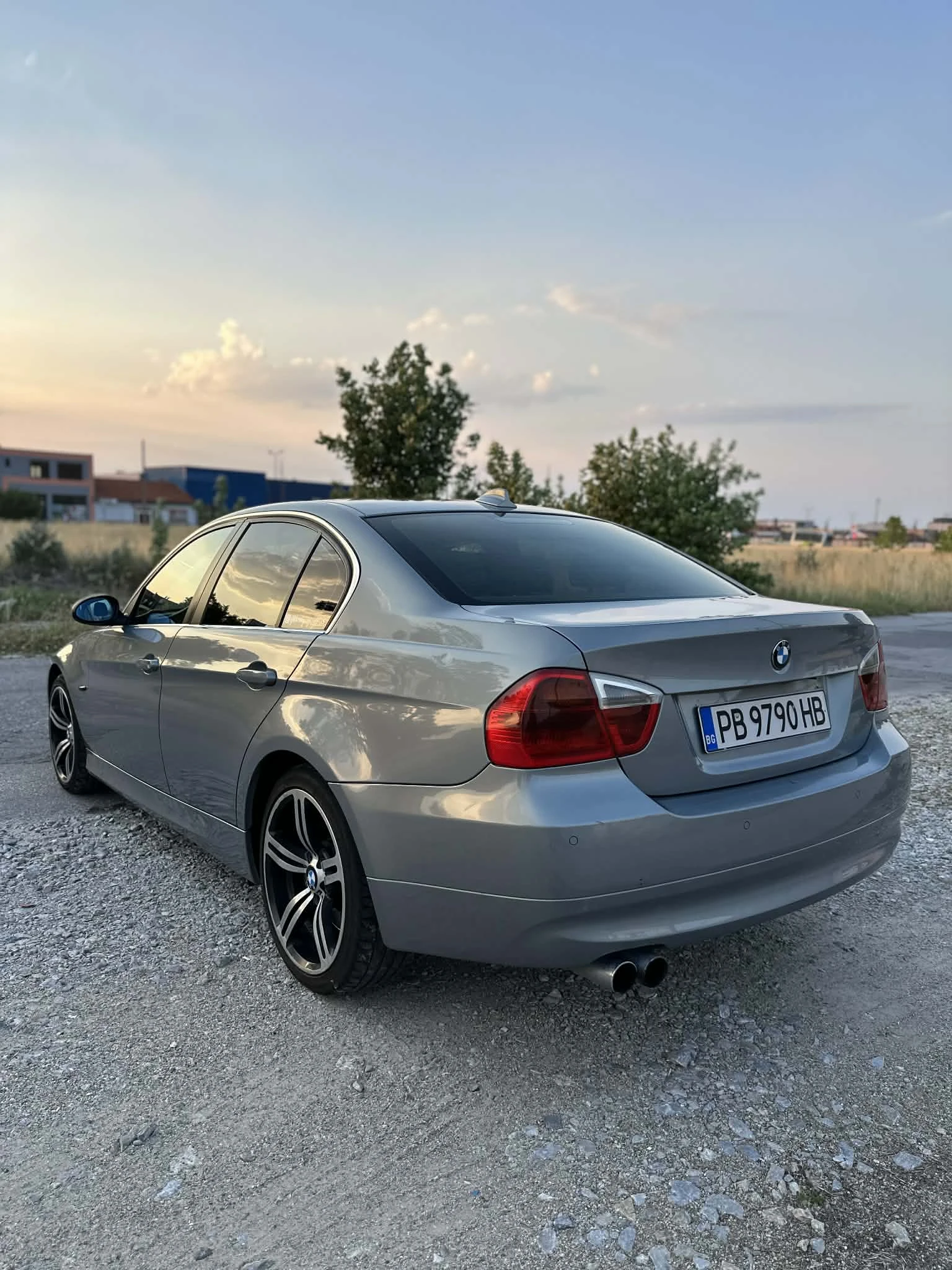 BMW 330 | Mobile.bg � ����������� 3