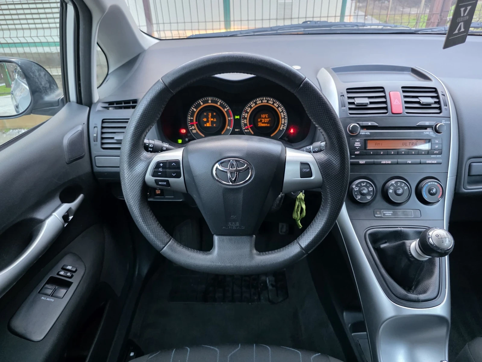 Toyota Auris 1.33 VVT-i * FACELIFT*  | Mobile.bg � ����������� 15