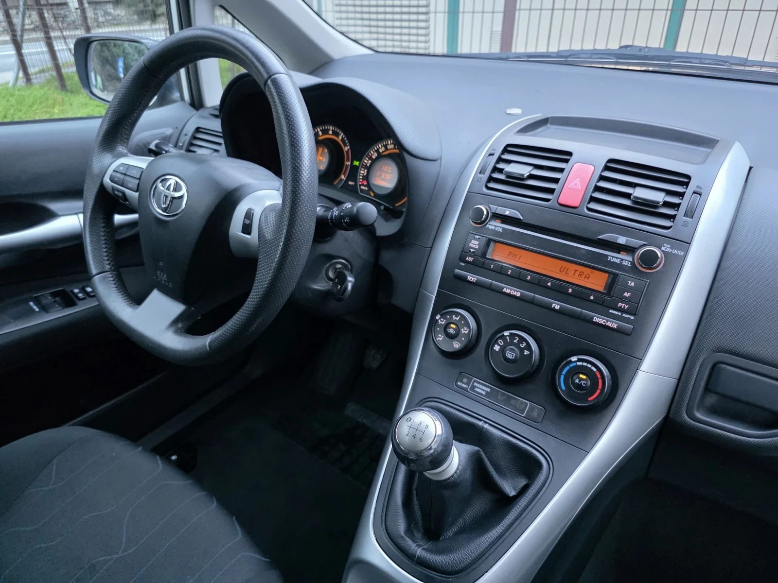 Toyota Auris 1.33 VVT-i * FACELIFT*  | Mobile.bg � ����������� 13