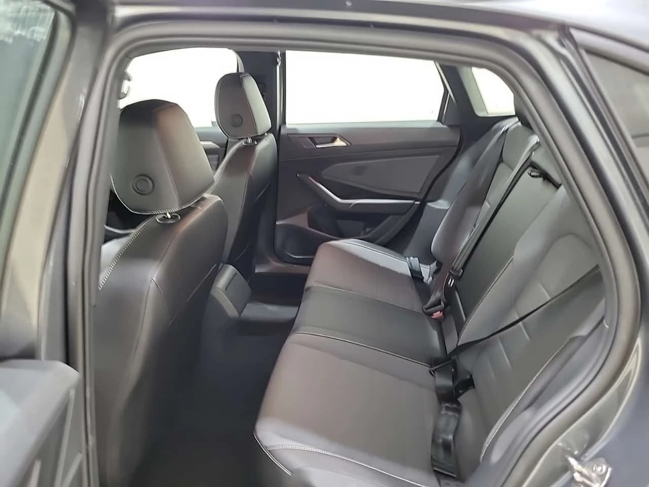 VW Jetta * COMFORTLINE * 2 �����* KEYLESS* CRUISE CONT.* �� | Mobile.bg � ����������� 13
