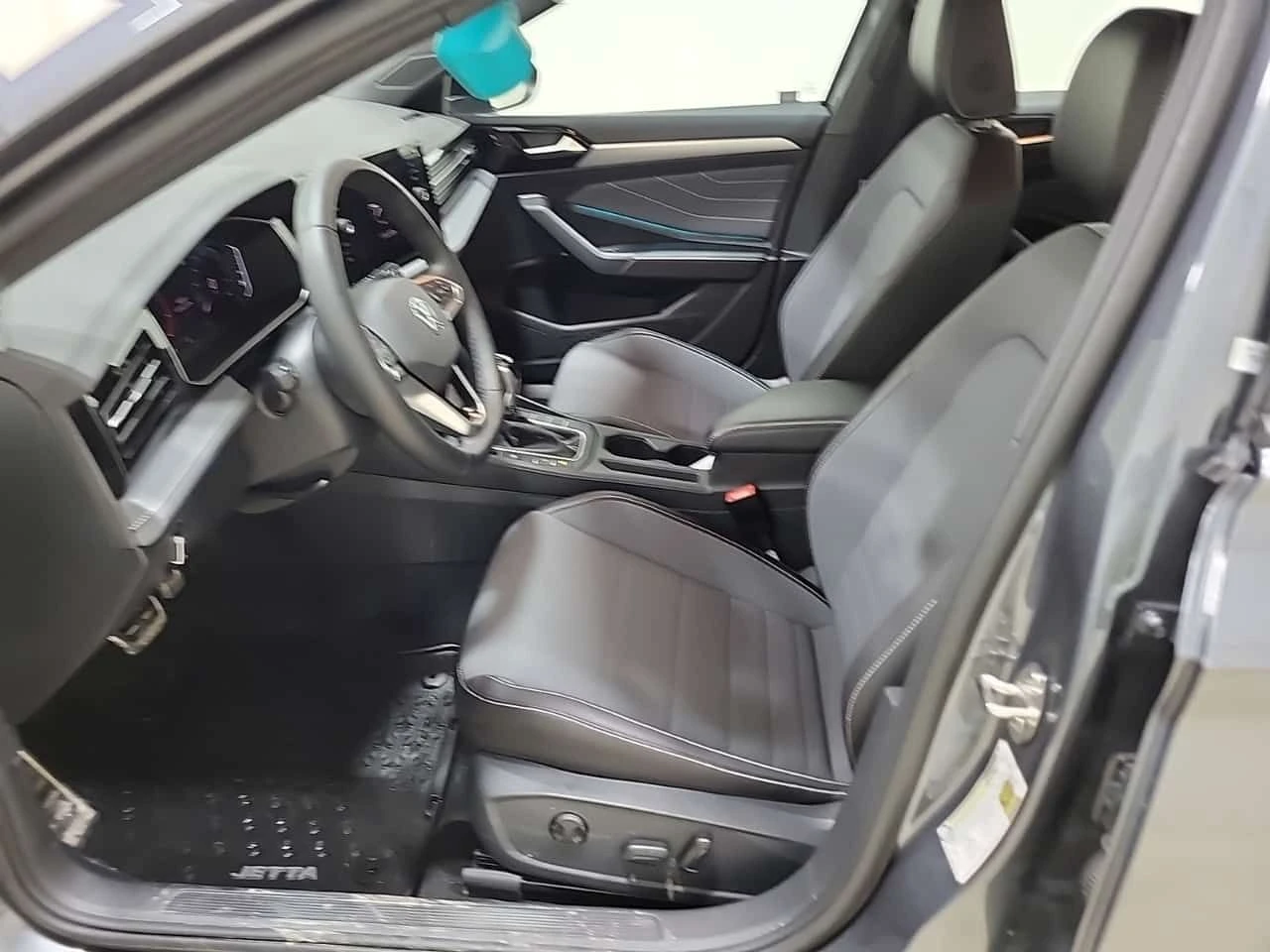 VW Jetta * COMFORTLINE * 2 КЛЮЧА* KEYLESS* CRUISE CONT.* КА - изображение 5