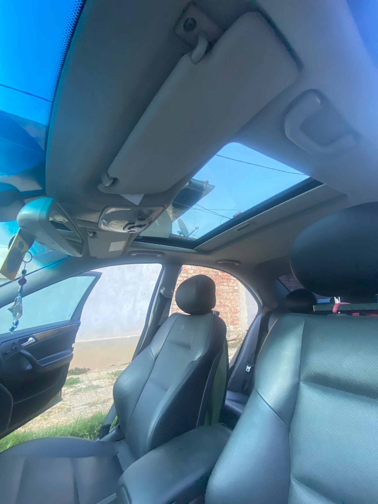 Mercedes-Benz C 350 3.5, снимка 11 - Автомобили и джипове - 53760359