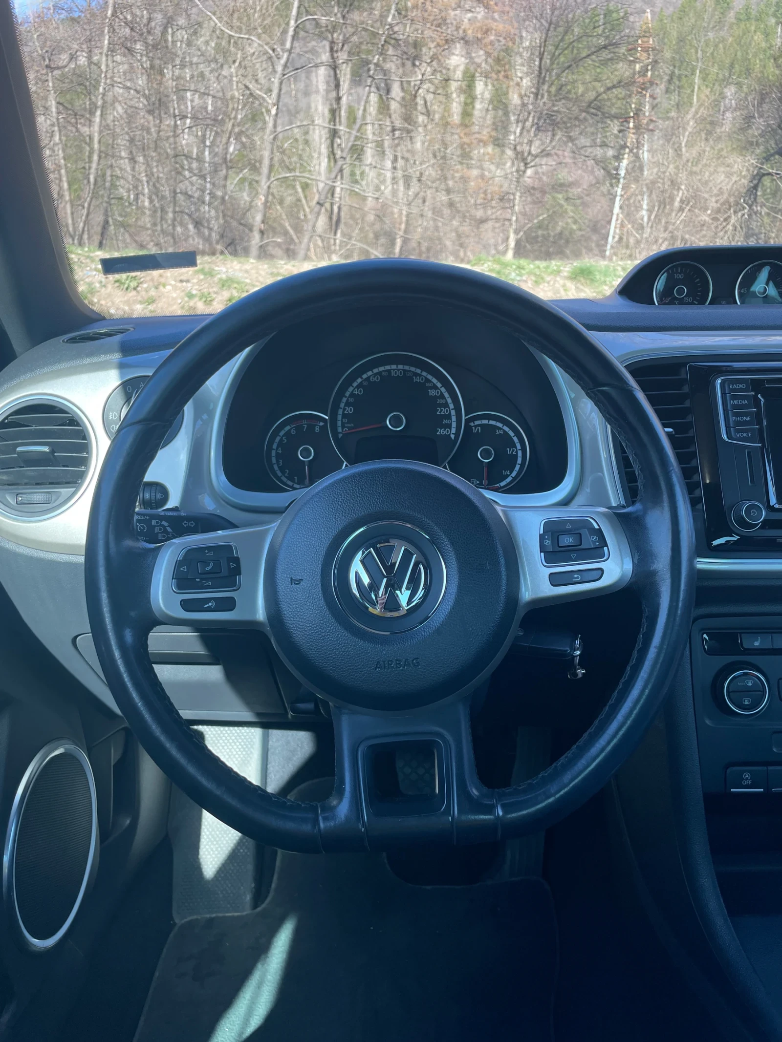 VW Beetle, снимка 5 - Автомобили и джипове - 53816708