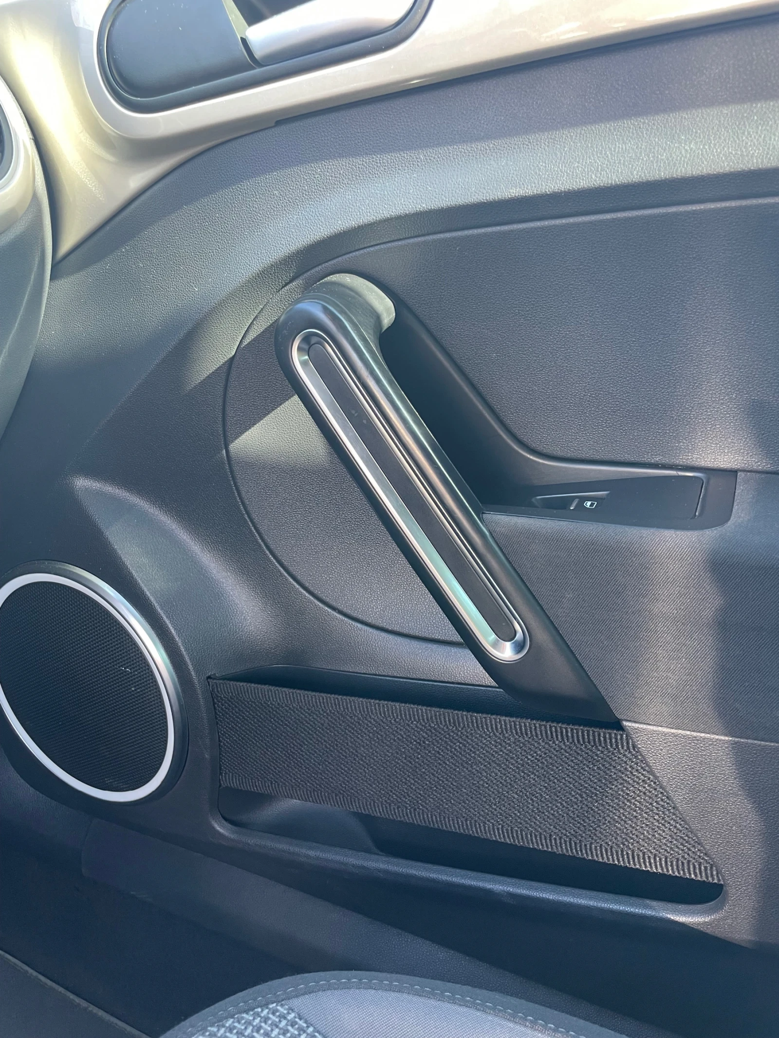 VW Beetle, снимка 8 - Автомобили и джипове - 53816708