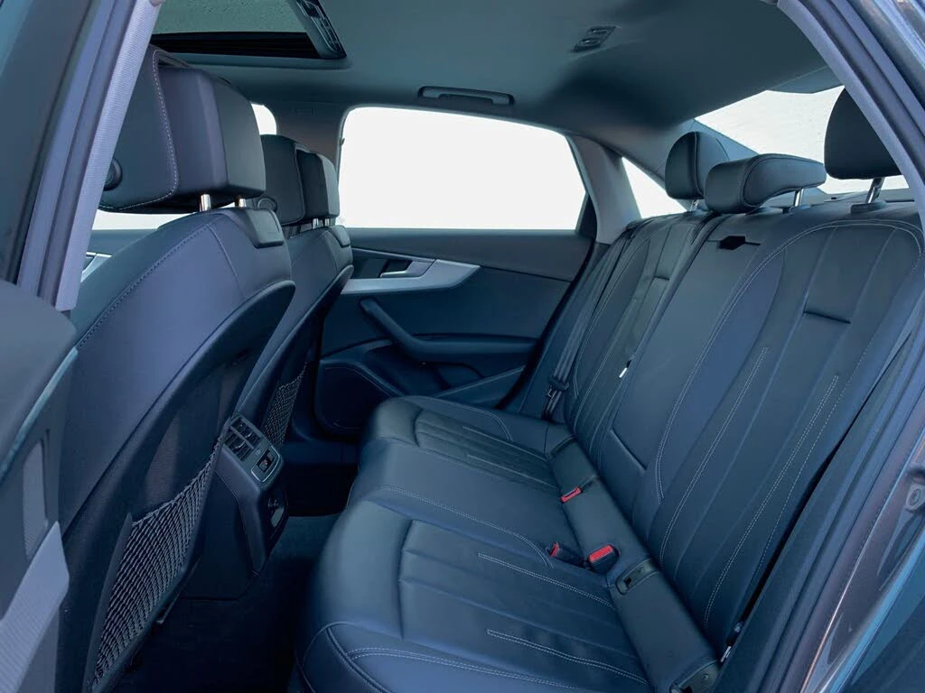 Audi A4  quattro Premium Plus S Line 45 TFSI AWD, снимка 17 - Автомобили и джипове - 54258244