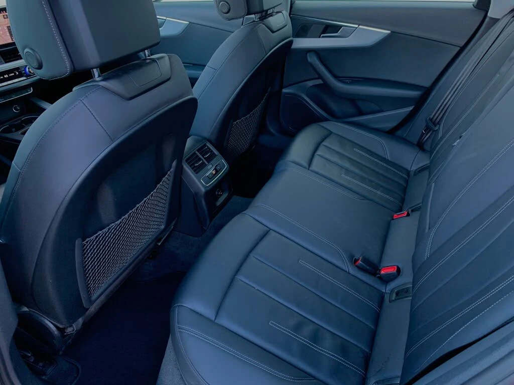 Audi A4  quattro Premium Plus S Line 45 TFSI AWD, снимка 16 - Автомобили и джипове - 54258244