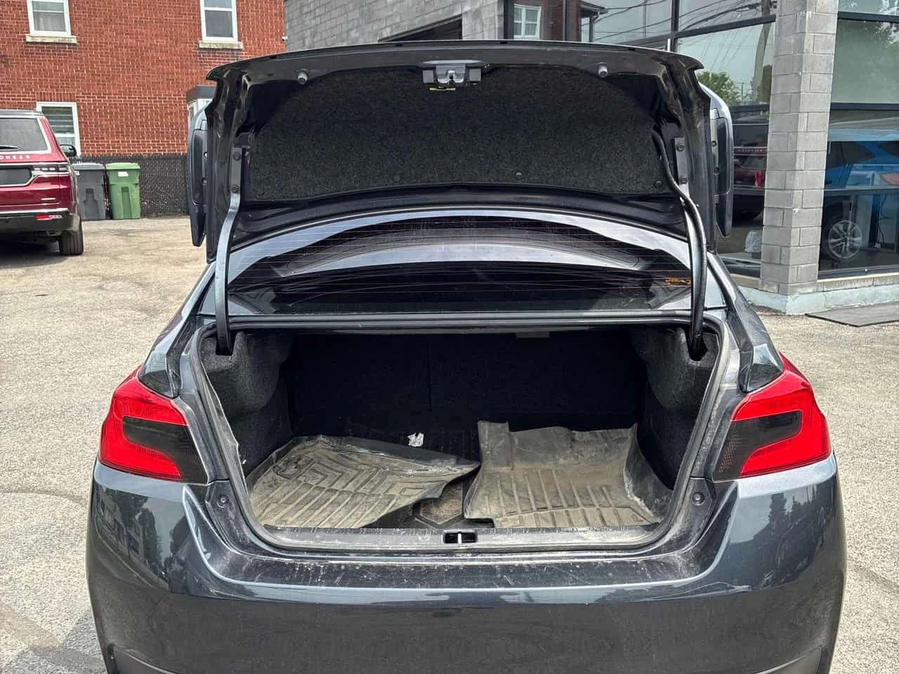Subaru WRX * STI * CARFAX * ��� ������������ ������ | Mobile.bg � ����������� 12