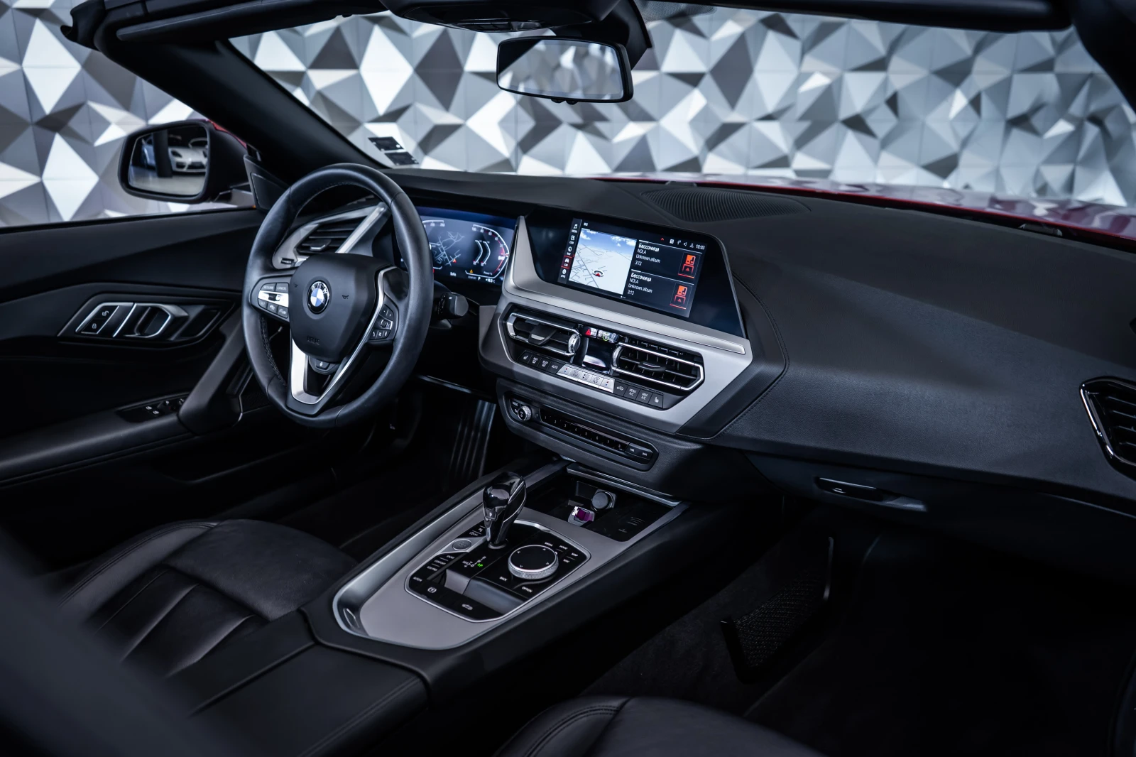 BMW Z4 20i Sdrive, снимка 11 - Автомобили и джипове - 55103299