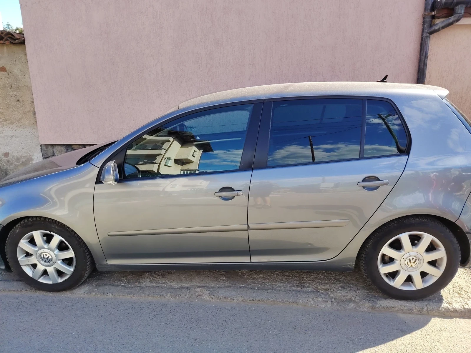 VW Golf Голф 5 2.0 140к БММ, снимка 5 - Автомобили и джипове - 55235022