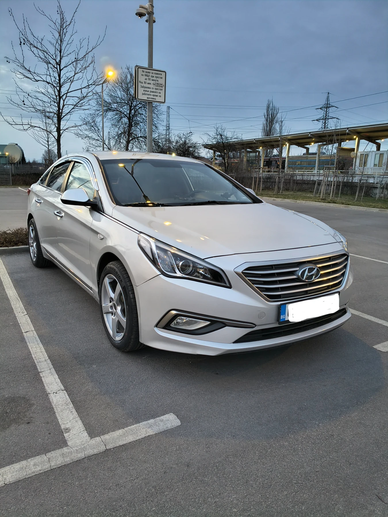 Hyundai Sonata, снимка 3 - Автомобили и джипове - 56536089