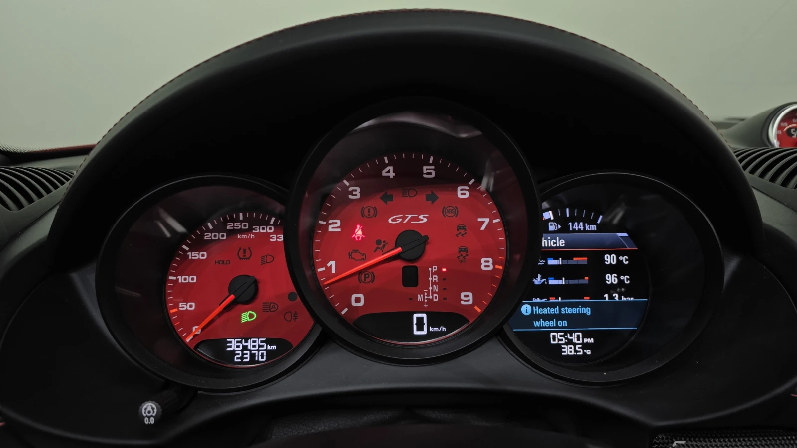 Porsche Cayman GTS* BOSE* BLIND SPOT* ПОДГРЕВ ВОЛАН* КРАЙНА ЦЕНА, снимка 8 - Автомобили и джипове - 55366842