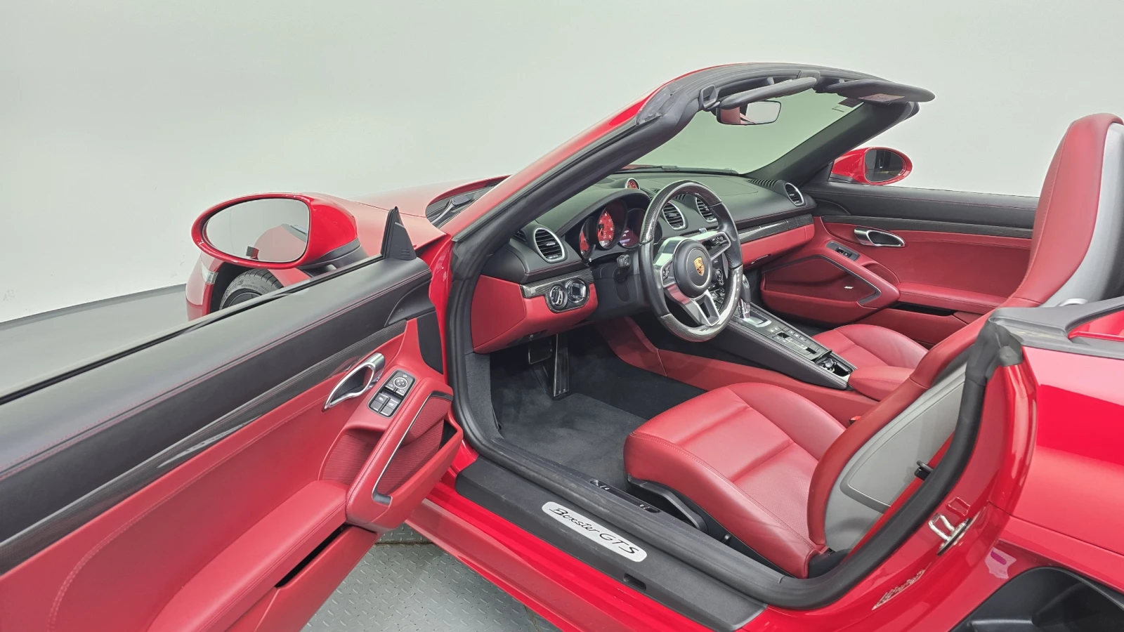 Porsche Cayman GTS* BOSE* BLIND SPOT* ПОДГРЕВ ВОЛАН* КРАЙНА ЦЕНА, снимка 10 - Автомобили и джипове - 55366842