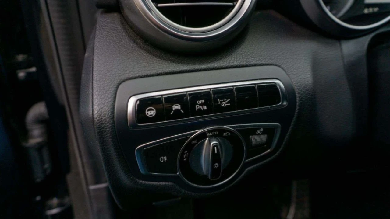 Mercedes-Benz C 63 AMG C63 AMG BRABUS, снимка 7 - Автомобили и джипове - 55465847