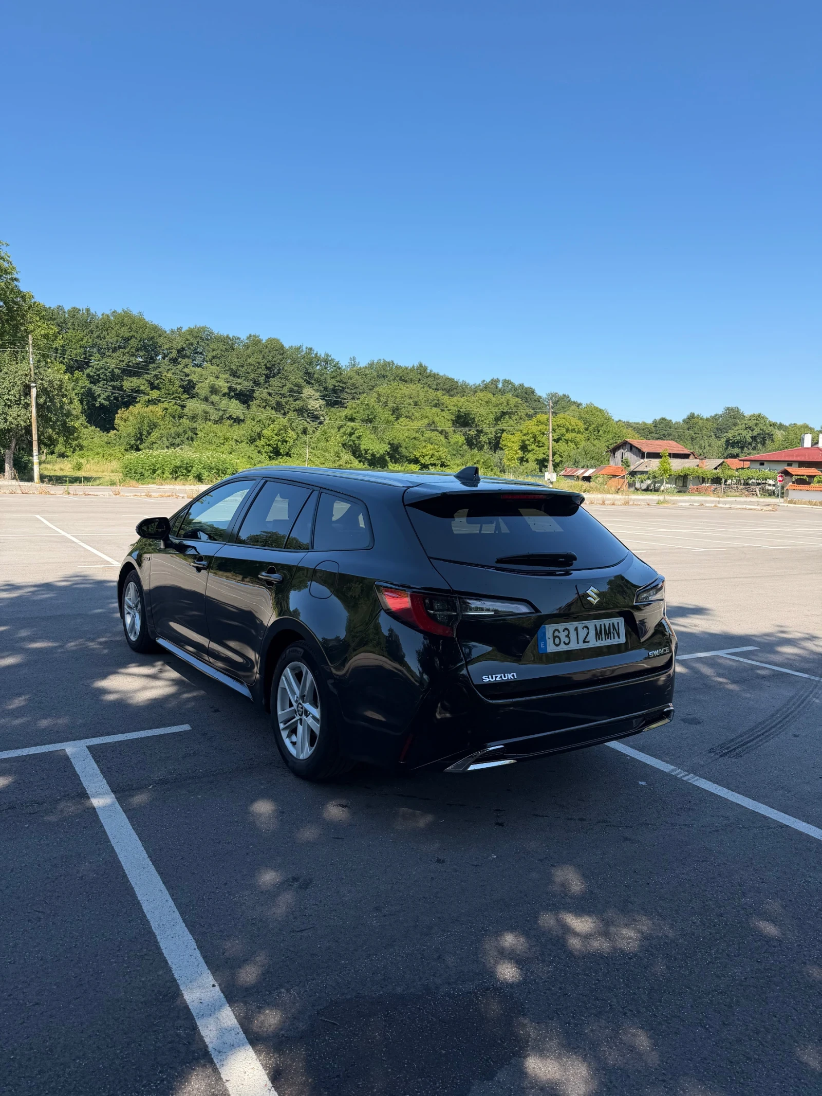 Suzuki Swace, снимка 4 - Автомобили и джипове - 55481014