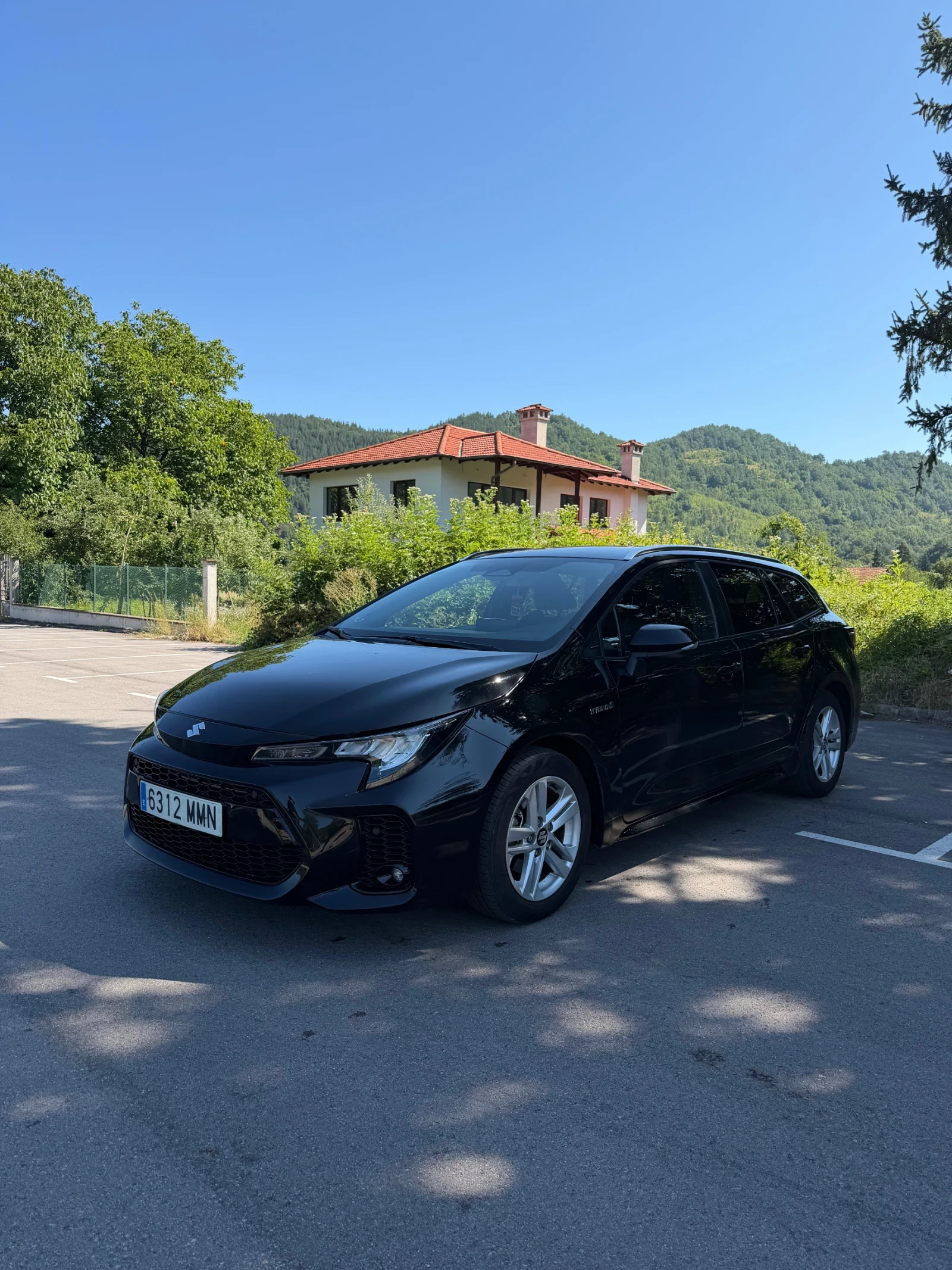 Suzuki Swace, снимка 2 - Автомобили и джипове - 55481014