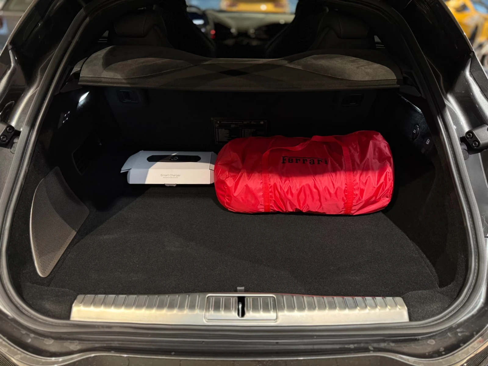 Ferrari Purosangue V12 CARBON, снимка 10 - Автомобили и джипове - 55747830
