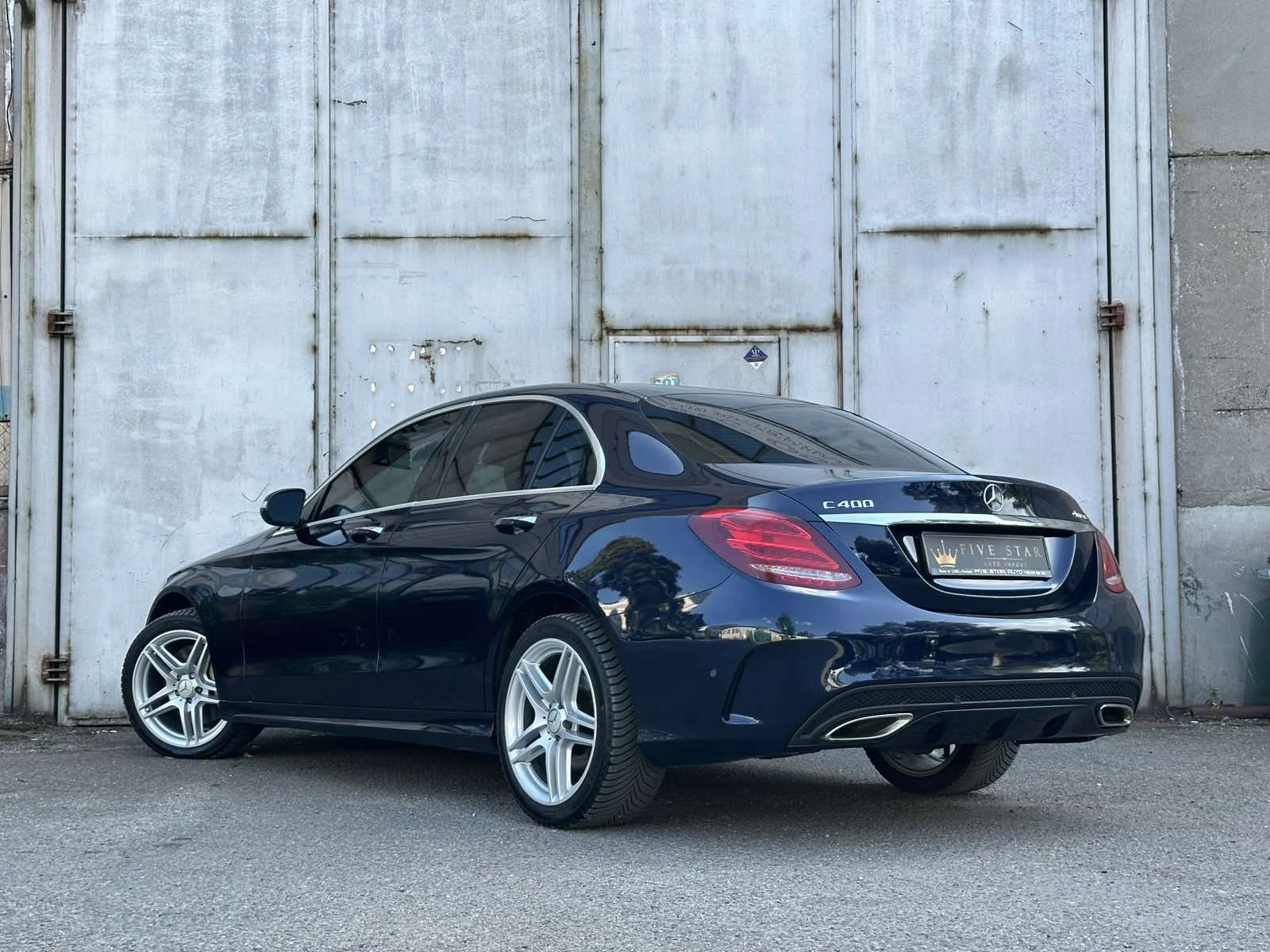Mercedes-Benz C 400 AMG 4Matic, снимка 4 - Автомобили и джипове - 55752309