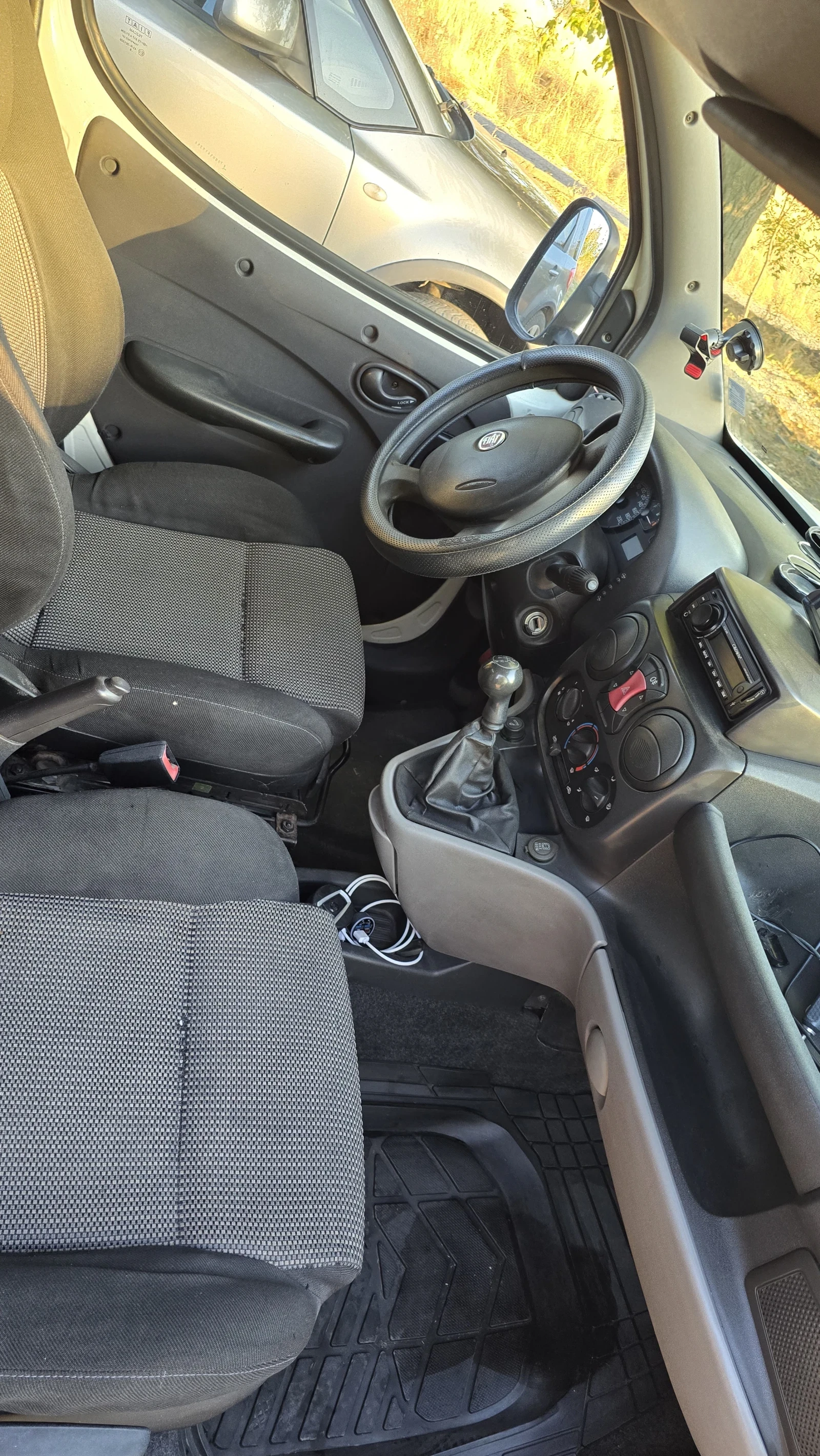 Fiat Doblo 1300, снимка 7 - Автомобили и джипове - 56010729