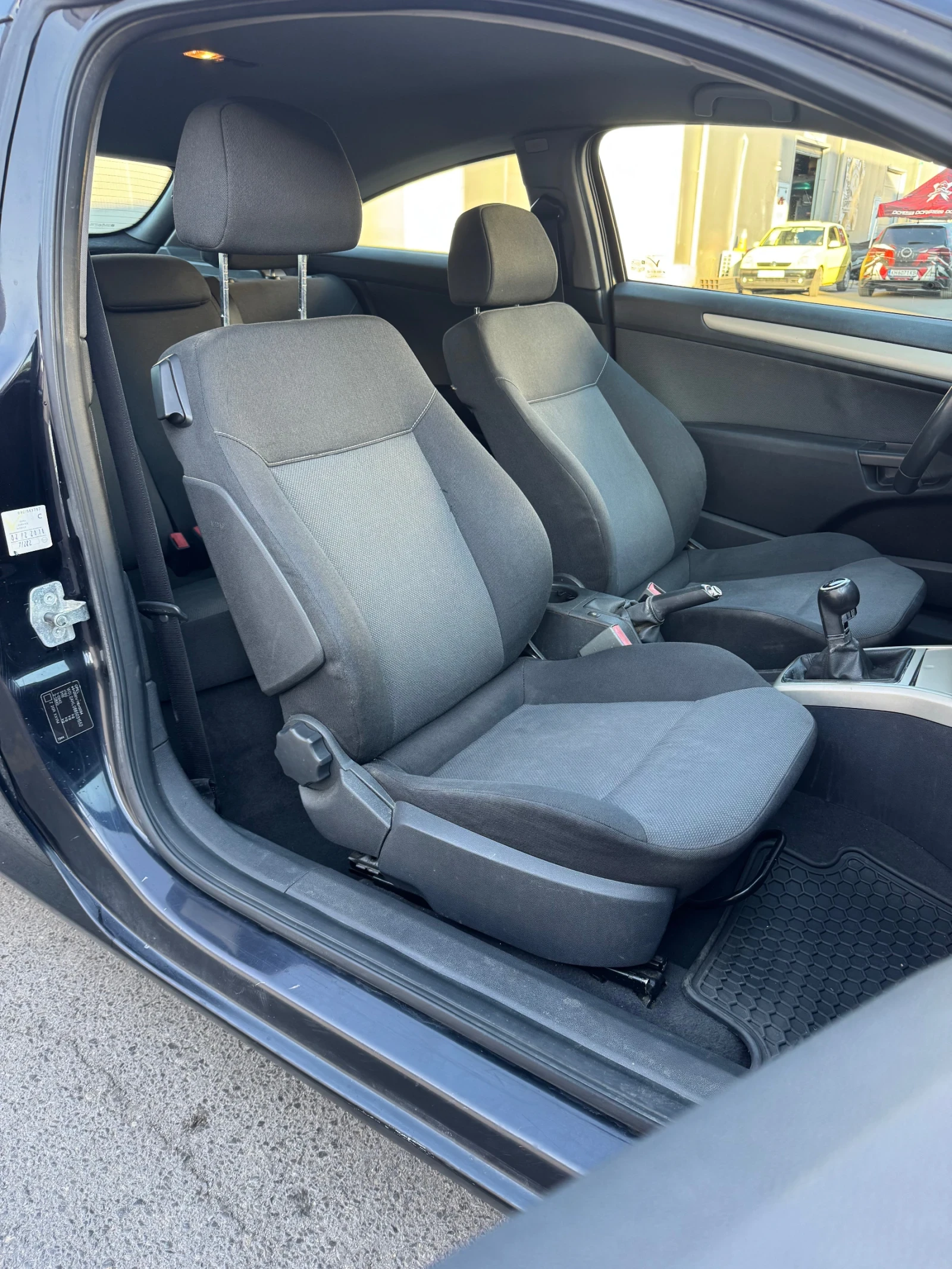 Opel Astra 1.8, снимка 9 - Автомобили и джипове - 56088210
