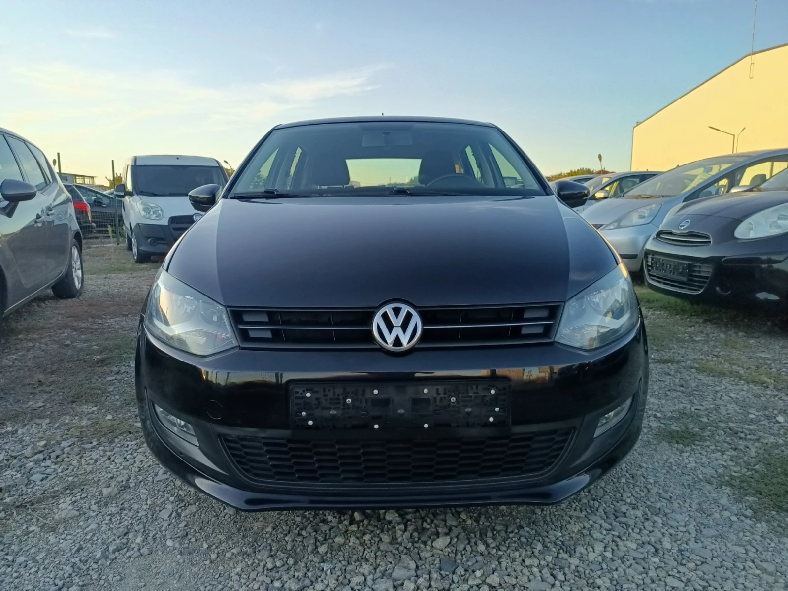 VW Polo 1, 4i, снимка 3 - Автомобили и джипове - 56334177