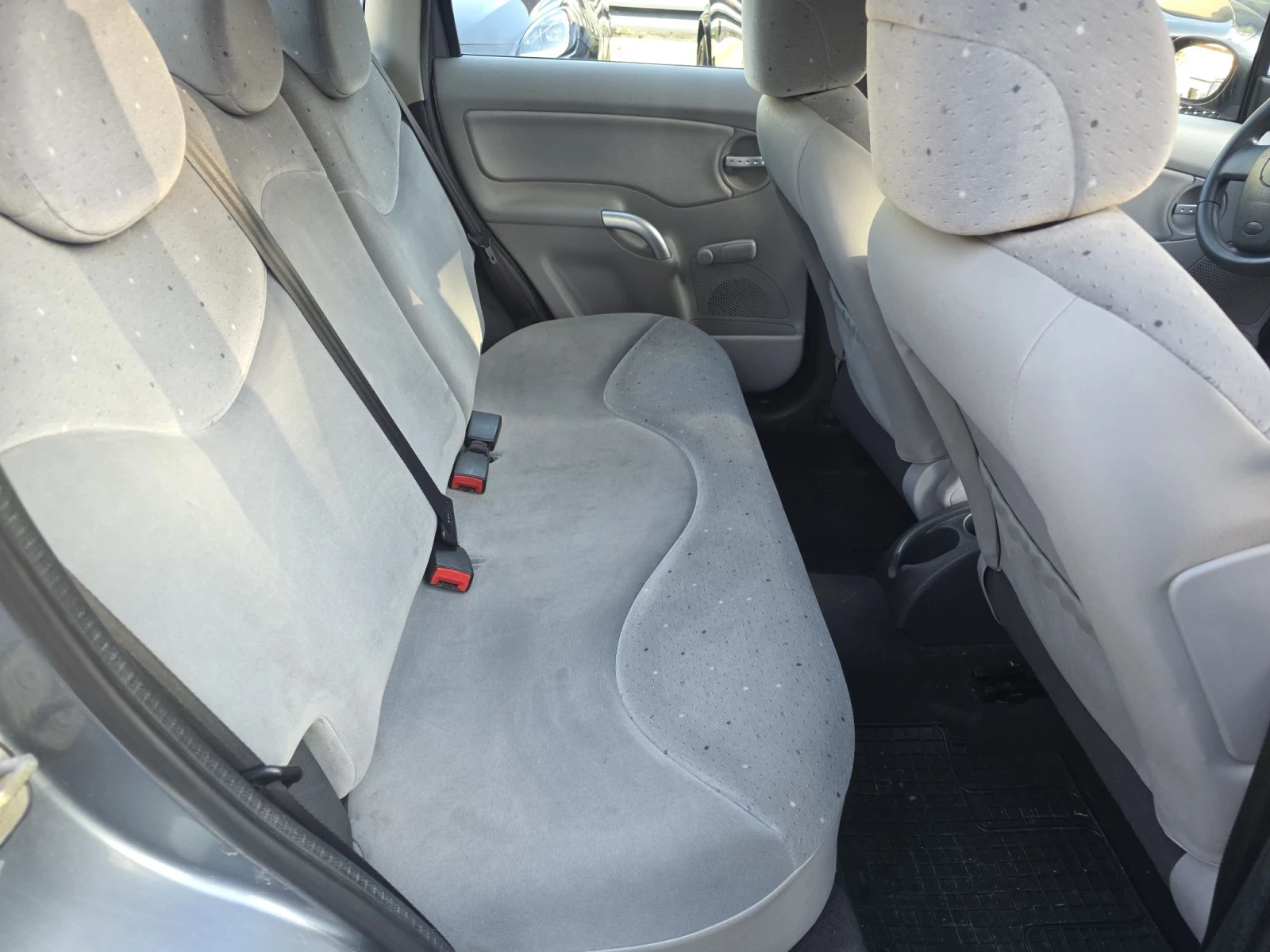 Citroen C3 1.4 HDI/107000KM, снимка 14 - Автомобили и джипове - 56713489